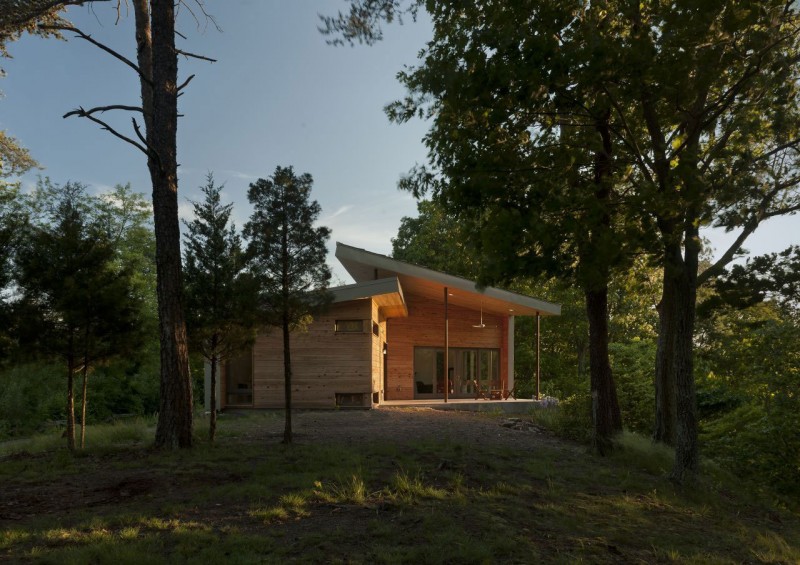 Ridge House Scene Amazing Ridge House With Natural Scene Surrounding The House Involved Wooden Striped Wall Covered House With Windows Dream Homes Simple Modern Wood House In Comfortable Atmosphere