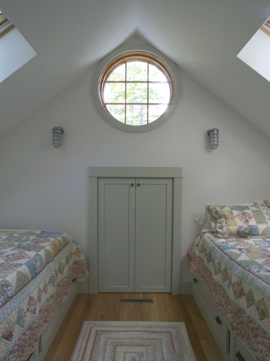 Attic Bedroom Twin Exciting Attic Bedroom Design With Twin Bed Lake Front Family Lodge Architecture Elegant Lakefront Home With Stunning Warm Interior Space