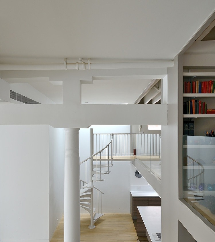 View Of Loft Industrial View Of Broadway Duplex Loft David Hotson Architect Interior Displaying Swirly Stairs And Pillars Apartments Magnificent Duplex Loft Interior With Minimalist Furniture