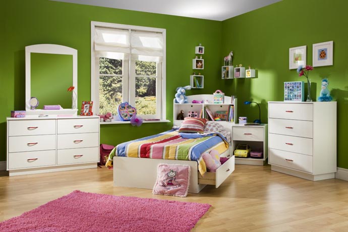 Green Kids Girls Sweet Green Kids Room For Girls Integrating Pink Accent On The Rug Set Diagonally As The Bedding With Shelves Kids Room Creative Kids Playroom Design Ideas In Beautiful Themes