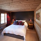 Chalet Gstaad Architectes Trendy Chalet Gstaad Amaldi Neder Architectes Bedroom For Guest Involving Wooden Tables For Lamps Decoration Eclectic White Chalet Decoration With Wooden Veneer For Walls