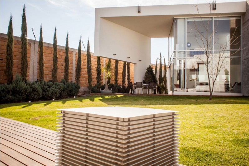 Cream Striped And Amazing Cream Striped Outdoor Lamp And Brick Wall In Casa Villa De Loreto Residence On The Wooden Striped Floor Dream Homes Spacious Modern Concrete House With Steel Frame And Glass Elements