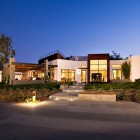 Facade View Calistoga Appealing Facade View Of The Calistoga Residence With Wide Glass Walls And White Wall Near Green Trees Decoration Extravagant Modern Home With Extraordinary Living Room And Roof Balcony