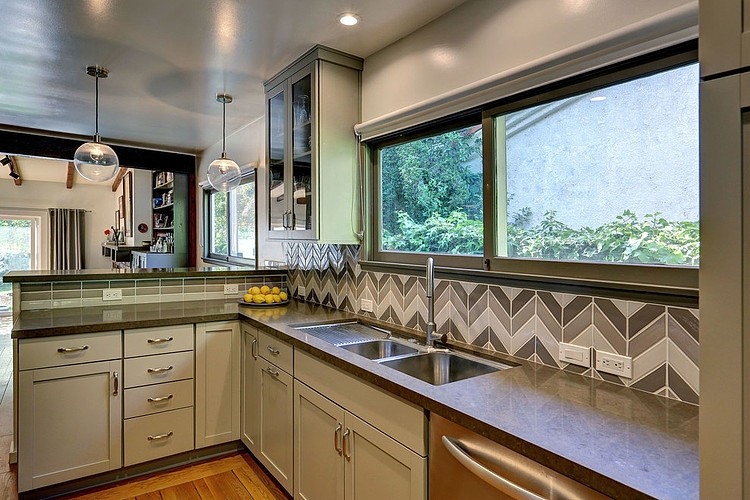 Kitchen Design Tile Appealing Kitchen Design With Chevron Tile Backsplash And Large Window At Modern Ranch House With Granite Countertop Decoration Stylish Modern Ranch Home Interior In Bright Color Decoration