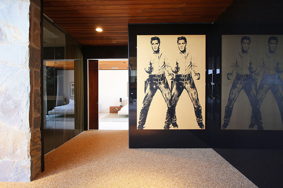 Room Space Beverly Astonishing Room Space Design In Beverly Hills Mansion With Black White Elvis In The Wall And White Colored Rug Carpet Architecture  Stunning Beverly Hills House With Modern Interior Decorating Ideas