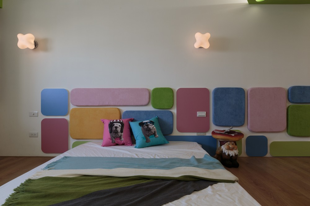 Modern House Kids Awesome Modern House Bedroom For Kids Involving Mattress And Colorful Padded Pieces To Replace Headboard Bedroom Simple Color Decoration For A Creating Spacious Modern Interiors