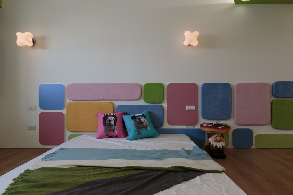 Modern House Kids Awesome Modern House Bedroom For Kids Involving Mattress And Colorful Padded Pieces To Replace Headboard Bedroom  Simple Color Decoration For A Creating Spacious Modern Interiors