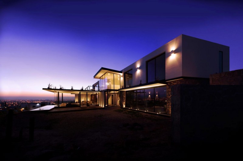 Lighting In Atem Bright Lighting In The Acill Atem House Exterior With Wide Lounge Space And Long Infinity Pool Dream Homes Luxurious And Elegant Modern Residence With Stunning Views Over The City