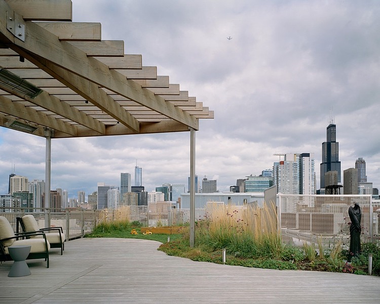 Exterior View Loop Impressive Exterior View In West Loop Aerie Scrafano Architects That Cream Chairs Feat Wooden Rooftop Decor Architecture  Small Home Design With Splendid Wood Pillars And Steel Construction