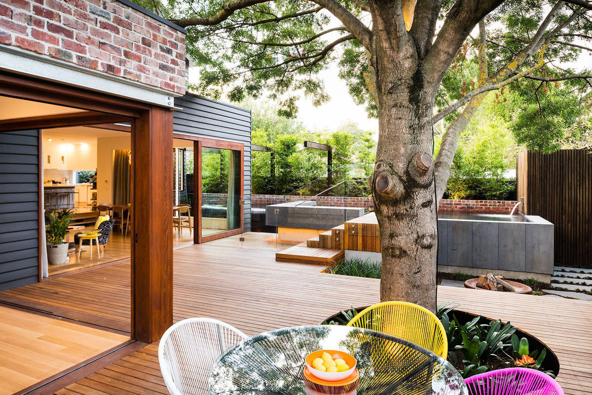 Patio Design Modern Marvelous Patio Design At Maroon Modern Backyard Project With Round Glass Dining Table On Wood Deck Decoration  Beautiful Modern Backyard Ideas To Relax You At Charming Home