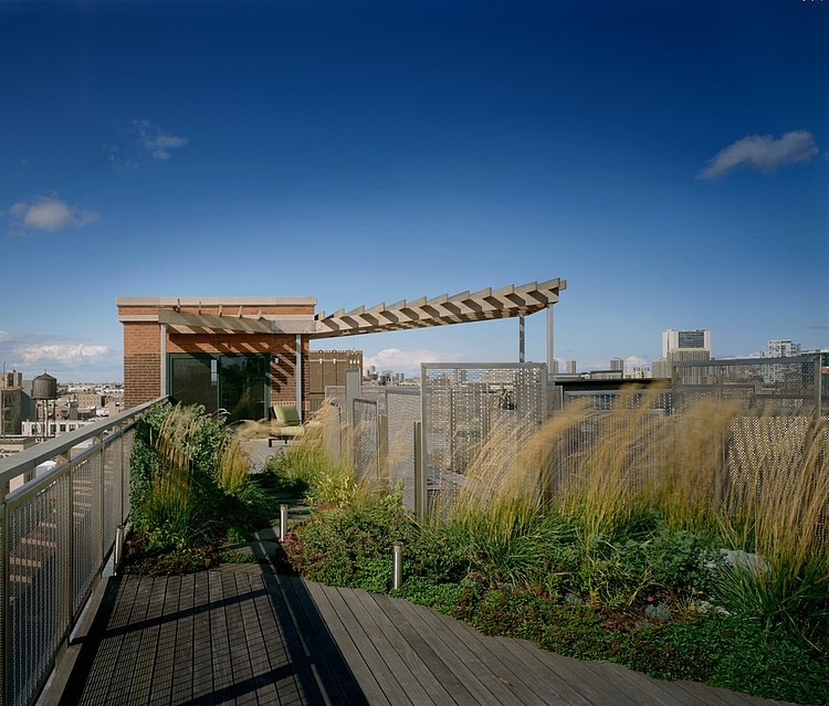 Exterior View Loop Nice Exterior View By West Loop Aerie Scrafano Architects Decor That Planters And Wooden Decks Add Perfect The Area Architecture Small Home Design With Splendid Wood Pillars And Steel Construction