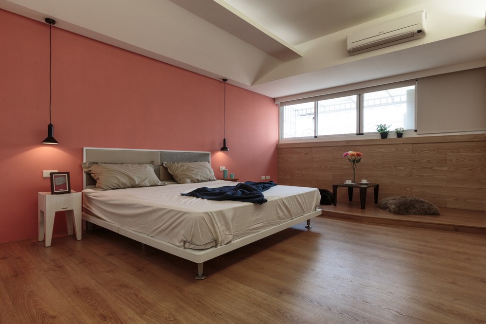 Modern House Interior Shabby Modern House Master Bedroom Interior Designed With Peach Wall And Sleek Wooden Panel With Potted Plants Bedroom  Simple Color Decoration For A Creating Spacious Modern Interiors