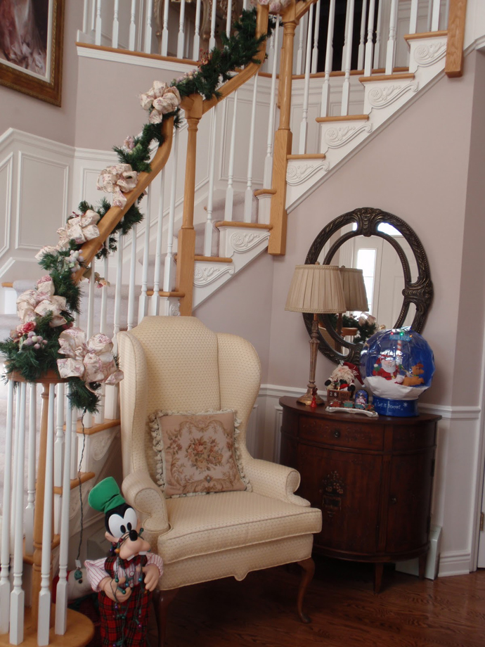 Staircase Christmas For Stylish Staircase Christmas Decor Idea For Small Home Swirly Staircase With Curled Railing And Greenery On Handrail Decoration  Magnificent Christmas Decorations On The Staircase Railing