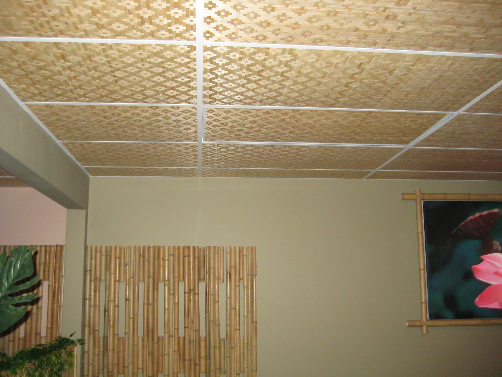 Home Design With Unique Home Design Interior Decorated With Bamboo Wall Panels Design In Traditional Tropical Decoration Ideas Decoration Attractive Bamboo Wall Panels As Eco Friendly Decoration