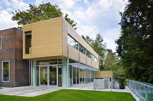 Contemporary Two For Wonderful Contemporary Two Storey House For The Art Lover Created In Elongated Shape Combined With Tempered Glass Walls Apartments Stunning Modern Hillside House For An Art Lovers And Family Of Six