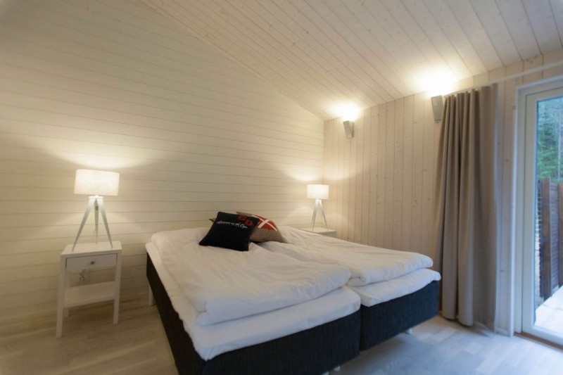 White Wooden And Artistic White Wooden Striped Wall And Ceiling In The Bedroom Of Chalet Lagunen Residence Involved Double Bed Dream Homes  Luminous And Shining House With Contemporary Yet Balanced Color Palette