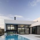 House Design Bell Impressive House Design Of Grand Bell Residence With White Concrete Floor And Big Swimming Pool With Blue Colored Water Dream Homes Fresh White Home Shades Of Clean And Airy Interior Ideas