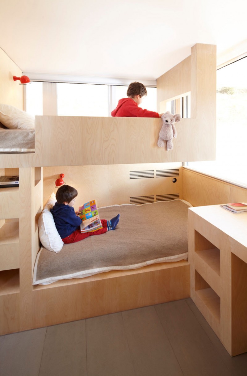 Kids Bedroom Cabin Interesting Kids Bedroom Inside The Cabin House With Wooden Bunk Beds And The Wide Grey Quilts Interior Design Stylish And Contemporary Cabin Interior For Your Family