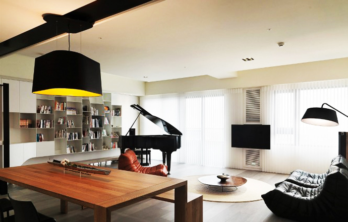 Setting Of Apartment Nice Setting Of Illumination Above Apartment Dining Room Table Set And Next To Sofa With Standing Lamp In Black Apartments Delightful Simple Interior Design In Neutral Palette And Vivid Furniture