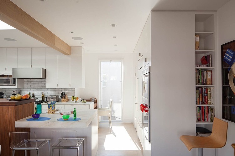 Vertical Bookcase Manzanita Smart Vertical Bookcase Installed In Manzanita Residence Yamamar Design Corner Of Kitchen With Chairs Dream Homes Stylish Modern House Decoration With Beautiful And Bright Interior Themes