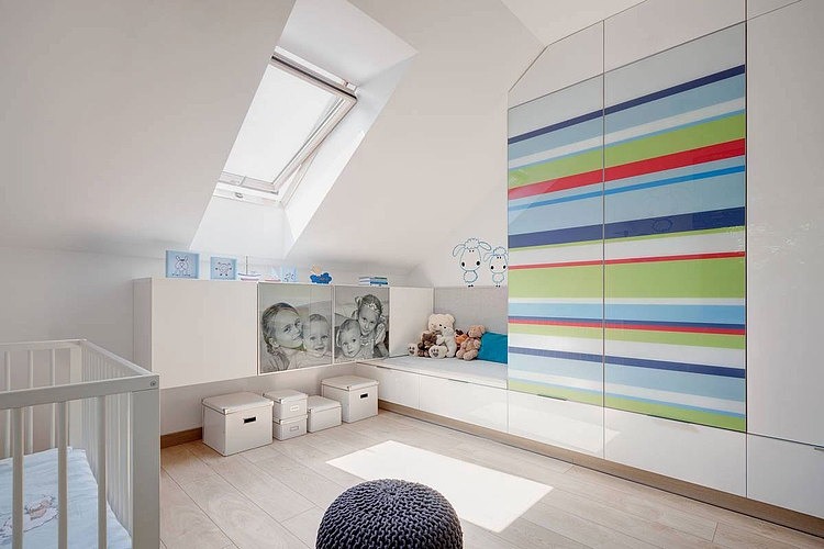 Kid Room Striped Beautiful Kid Room Design With Striped Closet Door And White Oak Floor Lightened From Skylight At House Zabrze Widawscy Studio Dream Homes Mesmerizing Contemporary Interior Design In Bright Decoration Style