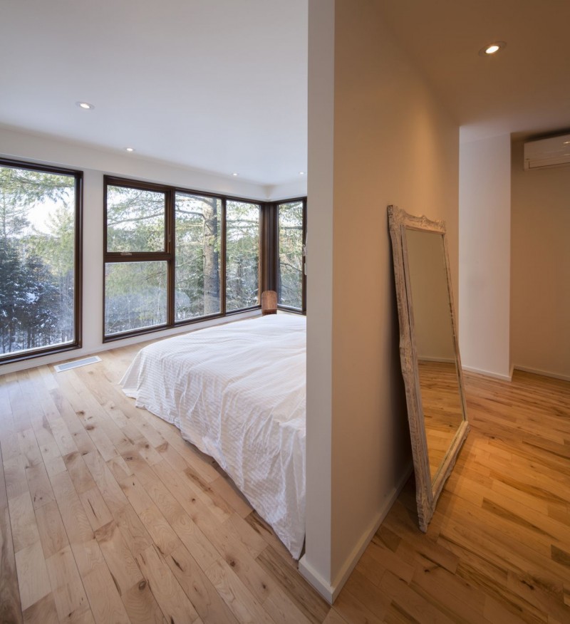 Wooden Striped Cabane Captivating Wooden Striped Floor In Cabane Residence Design For Bedroom With Wooden Glasses Windows In White Painting Dream Homes Classic And Contemporary Country House Blending Light Wood And Glass Elements