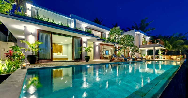 Malimbu Cliff Swimming Elegant Malimbu Cliff Villa Indonesia Swimming Pool Area Beautified By Open Bedroom Suite And Potted Plantation Dream Homes Amazing Modern Villa With A Beautiful Panoramic View In Indonesia