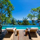 Malimbu Cliff Infinity Exotic Malimbu Cliff Villa Indonesia Infinity Inground Swimming Pool And Palm Trees Overlooking Blue Sea And Skyline Dream Homes Amazing Modern Villa With A Beautiful Panoramic View In Indonesia