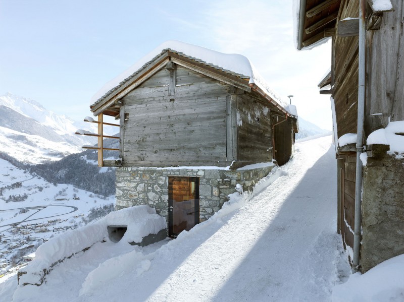 Wooden House Striped Fascinating Wooden House Involved Wooden Striped Wall And Wooden Striped Floor With Stone Patterned Ground Floor Interior Design Beautiful Minimalist Cabins That Make Gorgeous Holiday Homes