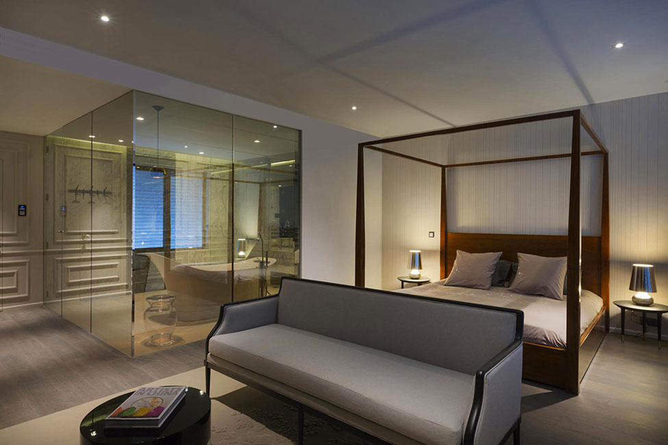 Blue Penthouse Studio Large Blue Penthouse By Dariel Studio Master Bedroom And Bathroom Featured With Private Seating Space With Sofa Dream Homes  A Pair Of Functional And Stylish Home Brimming With Artistic Interior Touch