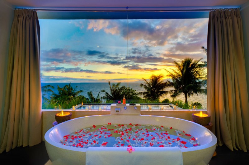 Malimbu Cliff Bathroom Relaxing Malimbu Cliff Villa Indonesia Bathroom Bathtub Completed With Flower Petals Overlooking Blue Sea View Dream Homes  Amazing Modern Villa With A Beautiful Panoramic View In Indonesia