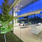 Evening Transparence Exterior Sensational Evening Transparency Details Design Exterior With Modern Decoration Used Glass Wall And Green Landscaping Design Ideas Dream Homes Astonishing Interior Design In Modern And Stylish Home Of Australia