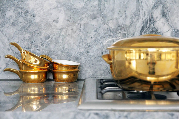 Golden Kitchen From Stylish Golden Kitchen Stuffs Made From Brass Material In Modern Kitchen Design With Marble Countertop Decoration Ideas Interior Design Stylish And Warm Home With A Remarkable Interior Design Impression