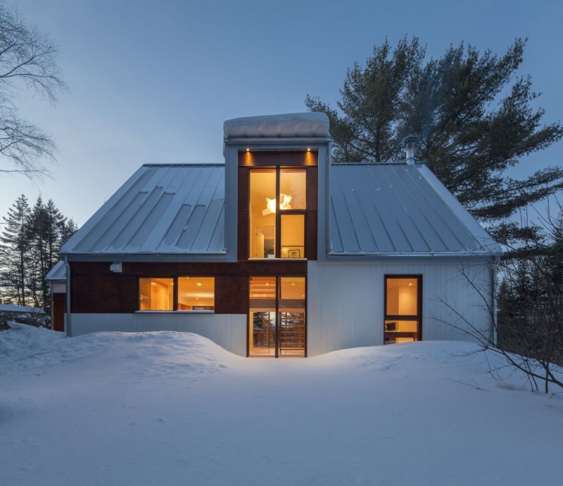 White Dark Cabane Terrific White Dark Brown In Cabane Residence Design Beautified Wooden Glasses Windows With Dark Lamp Inside It Decoration Classic And Contemporary Country House Blending Light Wood And Glass Elements