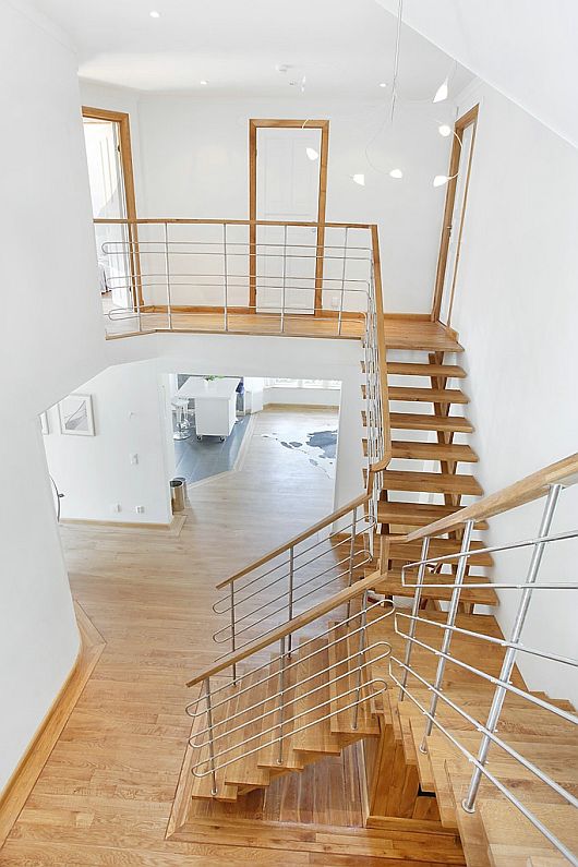 And Cozy Design Vibrant And Cozy Home Interior Design Applied On Stairways Area By Utilizing Wooden Tread Stairs And Iron Baluster Interior Design Dazzling Home Interior Design For Stylish Modern Look