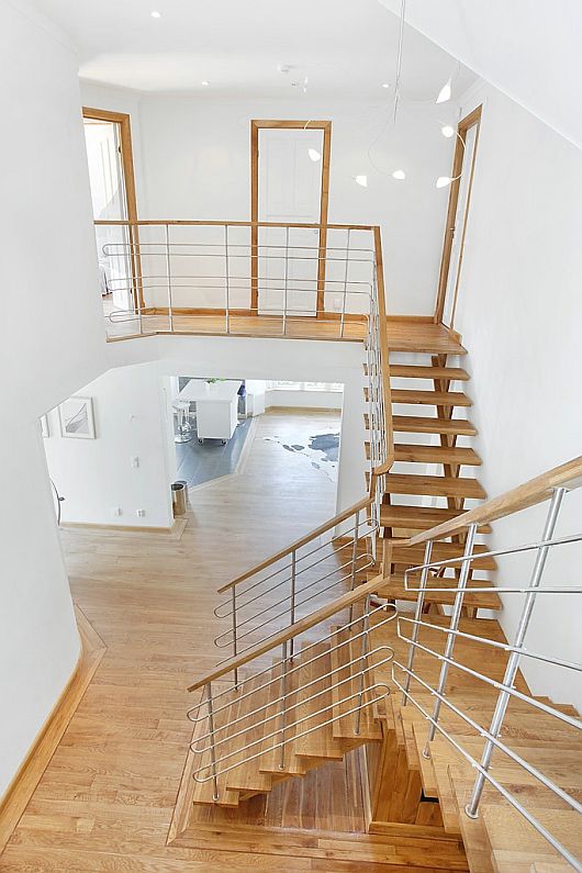 And Cozy Design Vibrant And Cozy Home Interior Design Applied On Stairways Area By Utilizing Wooden Tread Stairs And Iron Baluster Interior Design  Dazzling Home Interior Design For Stylish Modern Look