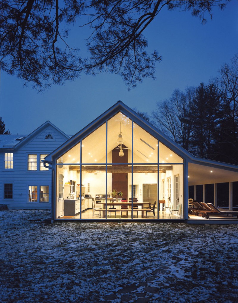 Lighting Inside Farmhouse Bright Lighting Inside The Floating Farmhouse With Long Dining Room Seen From The Wide Glass Walls Apartments  Bewitching Modern Farmhouse With White Color And Rustic Appearance