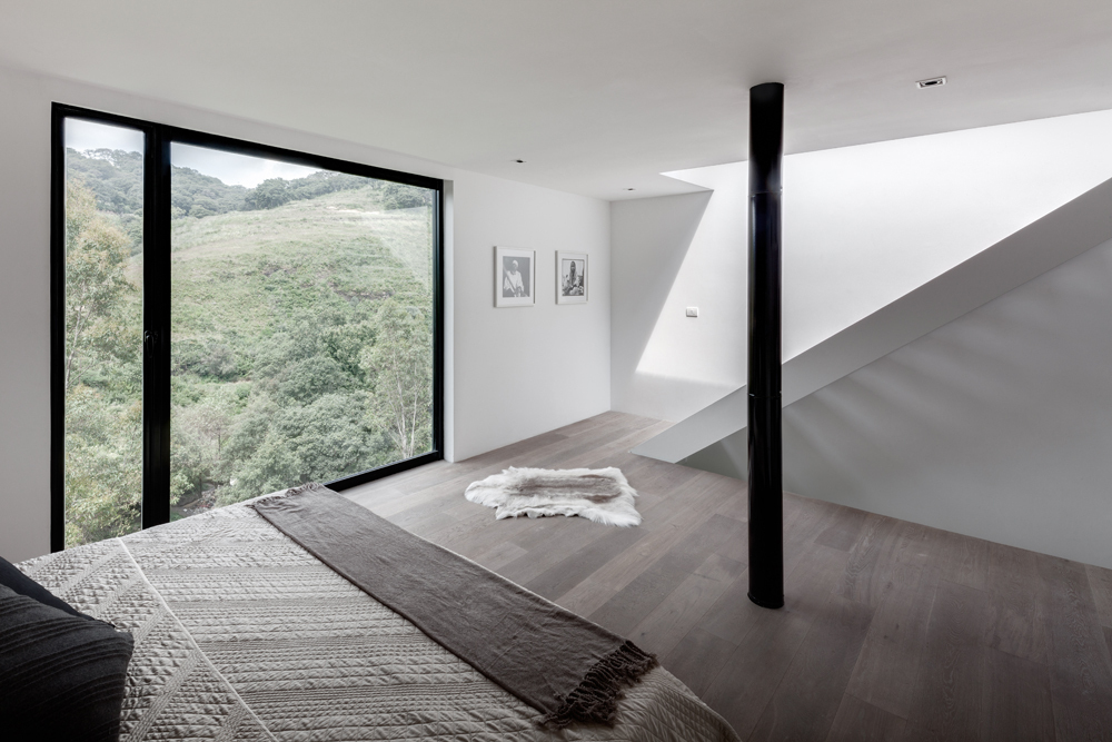 Alta House Glass Excellent Alta House Interior With Glass Wall In Dark Frame Rustic Wood Floor Steep White Staircase Dark Pillar Elegant Bed Dream Homes  Airy And Beautiful Mountain Retreat With Amazing Natural Landscape