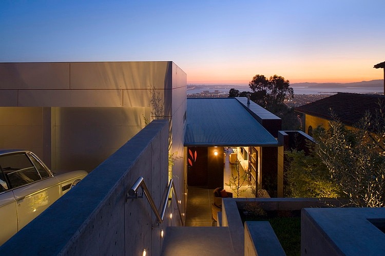 Stunning Berkeley Debbas Imposing Stunning Berkeley Residence Charles Debbas Architecture Entrance Accessed By Concrete Staircase Dream Homes Duplex Modern Home Design With Delightful And Danish Interior Ideas
