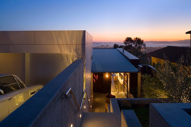 Stunning Berkeley Debbas Imposing Stunning Berkeley Residence Charles Debbas Architecture Entrance Accessed By Concrete Staircase Dream Homes  Duplex Modern Home Design With Delightful And Danish Interior Ideas