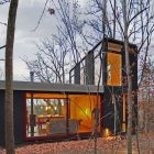 Stacked Cabin Decorated Lavish Stacked Cabin Design Exterior Decorated With Small Home Shaped In Contemporary Decoration Used Glass Sliding Door Ideas Architecture Cozy Black Mountain Cabin With Yellow Shade Paint Colors