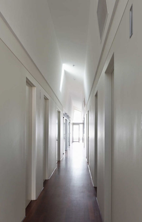 Space With Floors Limited Space With Laminate Wood Floors Of Small Corridor Clamped By White Painted Concrete Walls Of Flo House Building Dream Homes Contemporary Australian Home With Unique Cantilever Roofing And Buildings