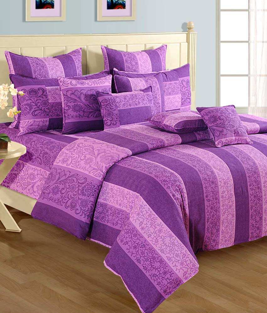 Modern Floral Duvet Stylish Modern Floral Print Purple Duvet Cover Warm Wood Floor Small Bedside Table Fake Flower Appealing Wall Arts Bedroom Comfortable Purple Duvet Covers For Your Beautiful Bedroom Sets