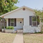 Look Of Austin Traditional Look Of Eclectic Home Austin Texas Facade Featured With Small Terrace And Neat Landscaping Idea Dream Homes Beautiful And Eclectic House Interior In Unique Vintage Decorations (+11 New Images)