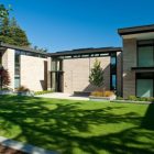 Glass Walls Washington Wide Glass Walls In The Washington Park Hilltop Residence Facade With Stone Wall And Wooden Door Dream Homes Amazing Modern Home With Beautiful H-Shape Exterior Layout