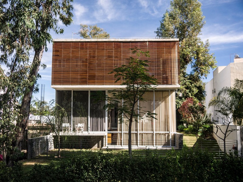 Green Atmosphere House Amazing Green Atmosphere Surrounding The House Of Casa ER2 Residence Beautified With Wooden Striped Drapes And Many Green Trees Dream Homes Spectacular Home Exterior With Unique Outdoor Wall Decorations