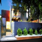 Sublime Richmond Consists Amazing Sublime Richmond House Facade Consists Of Lush Green Plant Provide Fresh Nuance In The Outside Panorama Architecture Charming Minimalist Home With Small Garden And Modern Furniture