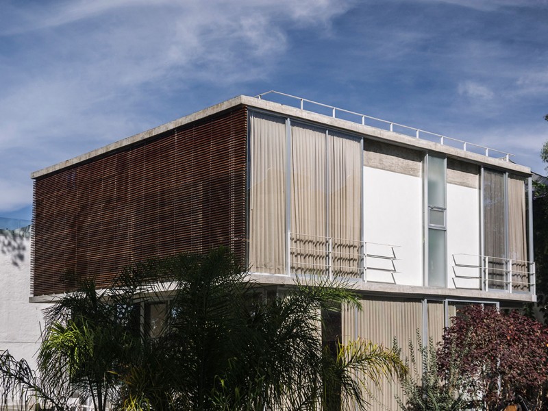 Wooden Striped The Amusing Wooden Striped Drapes On The Front Yard Of Second Level In Casa ER2 Residence Completed With Many Gray Wooden Glass Windows Dream Homes  Spectacular Home Exterior With Unique Outdoor Wall Decorations