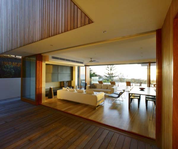 Look Of By Cheerful Look Of Beach House By Middap Ditchfield Architects Unitary Room With Sunlight Coming From Outside Dream Homes Home With Infinity Swimming Pool And Transparent Glass Facade