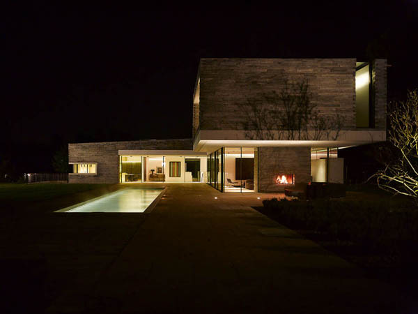 Modern House Night Elegant Modern House Exterior At Night With Bare Stone Wall Design And Beautiful Lamp Treatment Dream Homes Beautiful Grey Paint Colors For Your Perfect Contemporary Homes